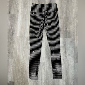 Iviva (Lululemon) leggings rainbow